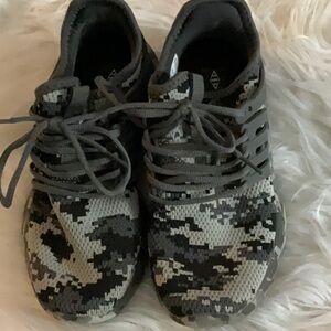 Kids Camouflage Sneakers